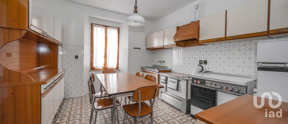 Appartamento 5 locali di 140 m² a Cimego (38082)