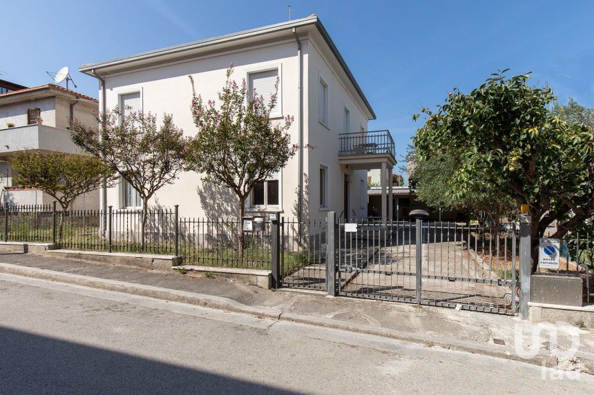 Appartamento 5 locali di 72 m² a Civitanova Marche (62012)