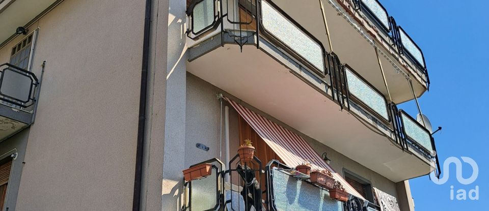 Apartment 5 rooms of 85 m² in Boissano (17054)