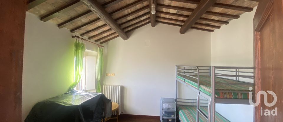 Casa 4 locali di 230 m² in Offida (63073)