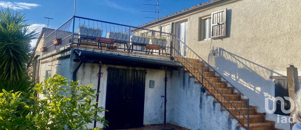 Casa 4 locali di 230 m² in Offida (63073)