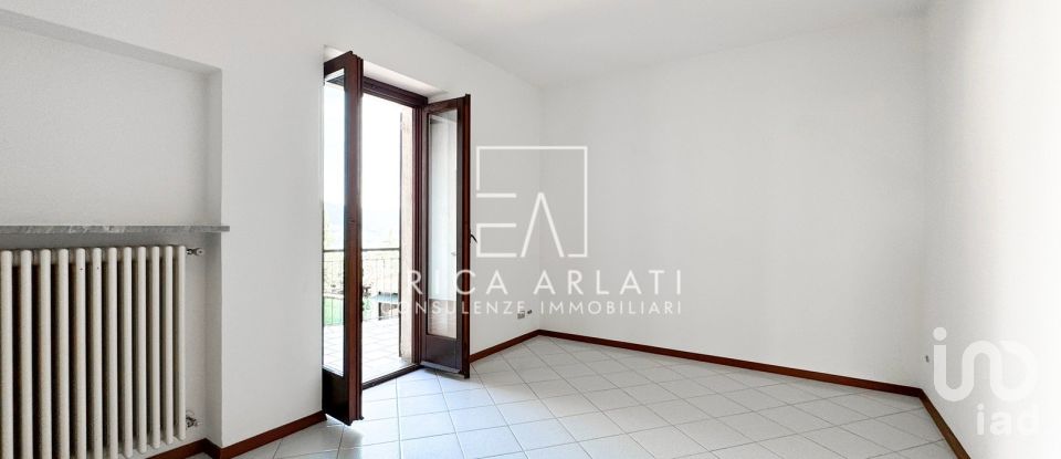 Three-room apartment of 75 m² in Clivio (21050)