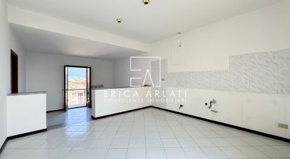 Trilocale di 75 m² a Clivio (21050)