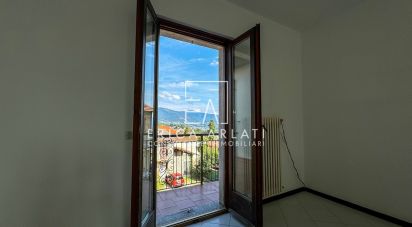 Three-room apartment of 75 m² in Clivio (21050)