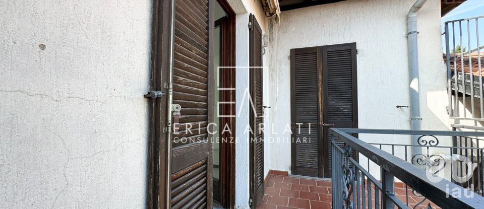 Three-room apartment of 75 m² in Clivio (21050)