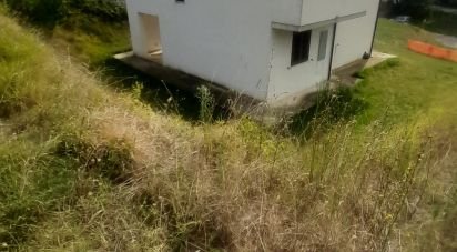 Townhouse 8 rooms of 180 m² in Farindola (65010)