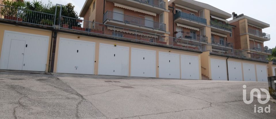 Appartamento 5 locali di 93 m² a Castelfidardo (60022)