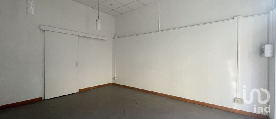 Shop / premises commercial of 30 m² in Arezzo (52100)