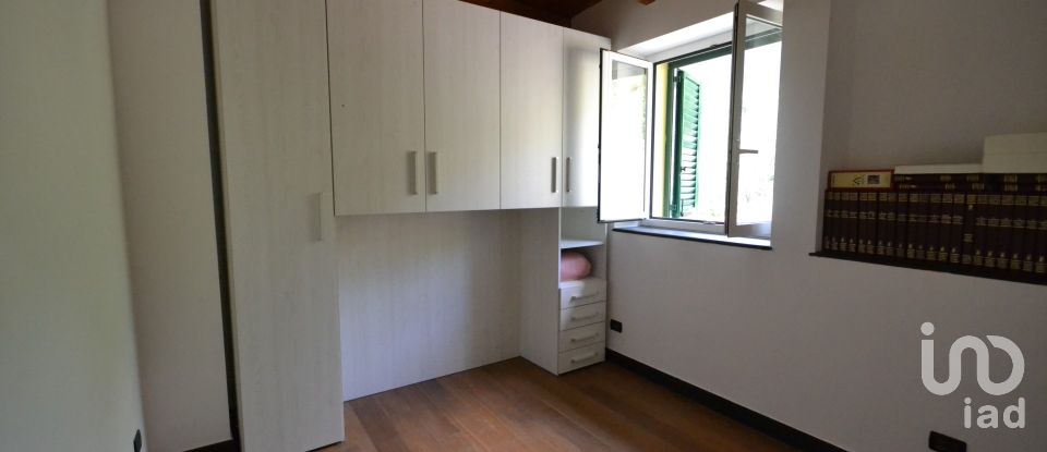 Appartamento 5 locali di 103 m² a Genova (16157)