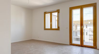 Three-room apartment of 69 m² in Potenza Picena (62018)