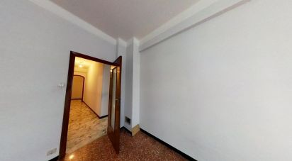 Palazzo / Stabile 5 locali di 70 m² a Genova (16157)