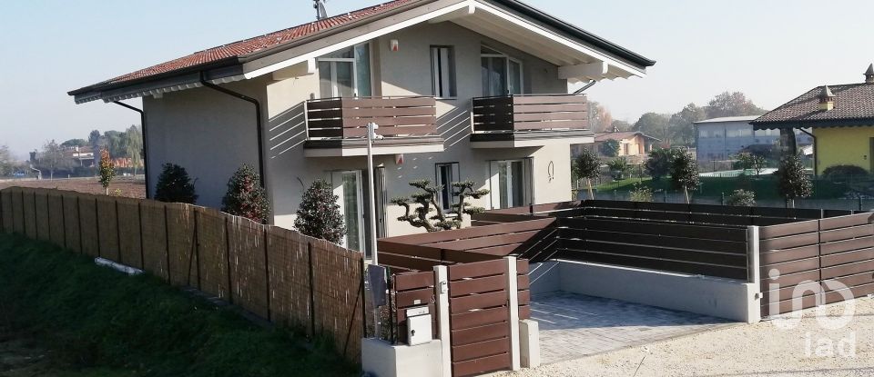 Villa Bifamiliare 4 locali di 120 m² a Lonato del Garda (25017)