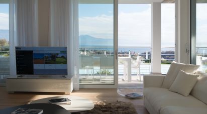 Mansion 7 rooms of 200 m² in Padenghe sul Garda (25080)