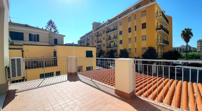 Three-room apartment of 74 m² in Albenga (17031)