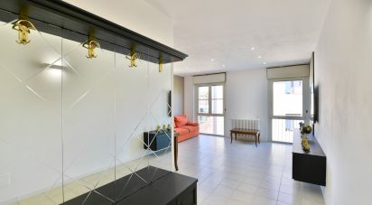 Three-room apartment of 75 m² in Cantù (22063)