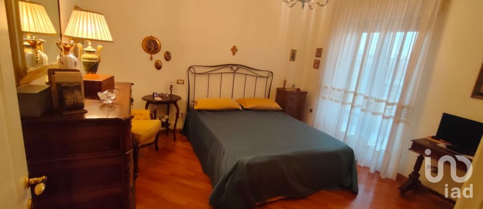 Four-room apartment of 150 m² in Crotone (88900)