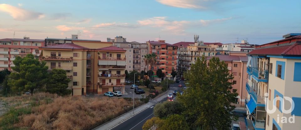 Quadrilocale di 150 m² a Crotone (88900)