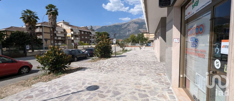 Tabacchi di 60 m² in Sulmona (67039)