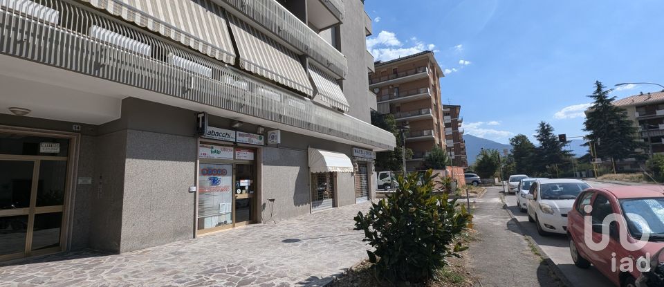 Tabacchi di 60 m² in Sulmona (67039)