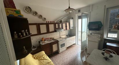 Three-room apartment of 50 m² in Genova (16151)