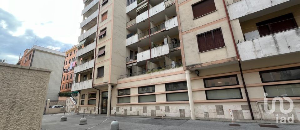 Three-room apartment of 50 m² in Genova (16151)