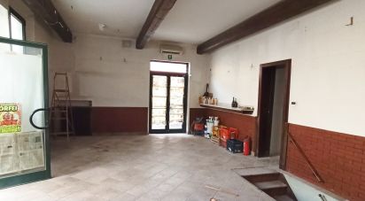 Ristorante di 330 m² in Medicina (40059)