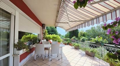 Villa 10 locali di 210 m² in Bardolino (37011)