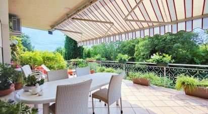 Casale 10 locali di 210 m² in Bardolino (37011)