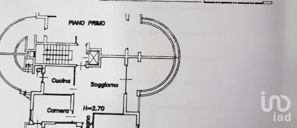 Appartamento 5 locali di 131 m² a Torino (10132)