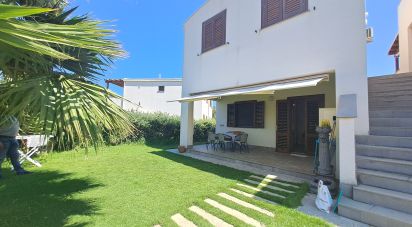 Villa Bifamiliare 4 locali di 54 m² a Campofelice di Roccella (90010)