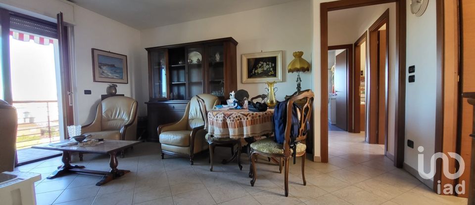 Duplex 5 rooms of 198 m² in Torino (10156)