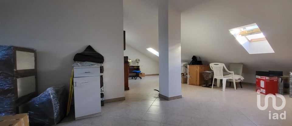 Duplex 5 rooms of 198 m² in Torino (10156)