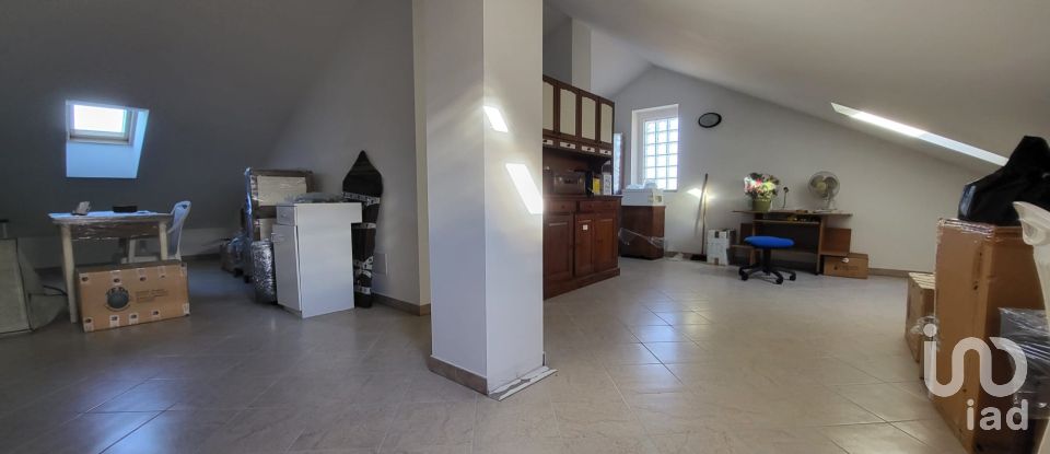 Duplex 5 rooms of 198 m² in Torino (10156)