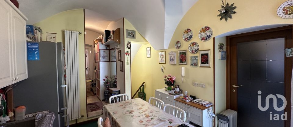 Town house 4 rooms of 120 m² in Toirano (17055)