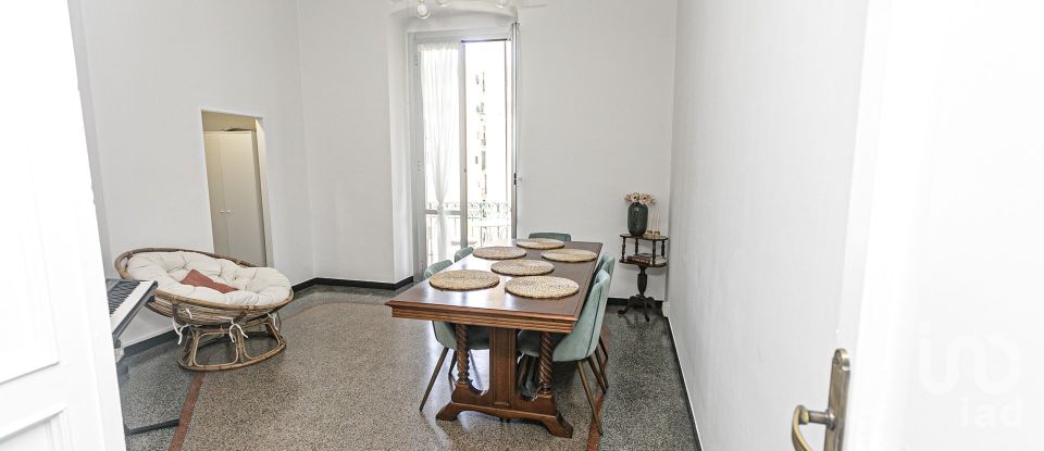 Apartment 7 rooms of 139 m² in Genova (16129)