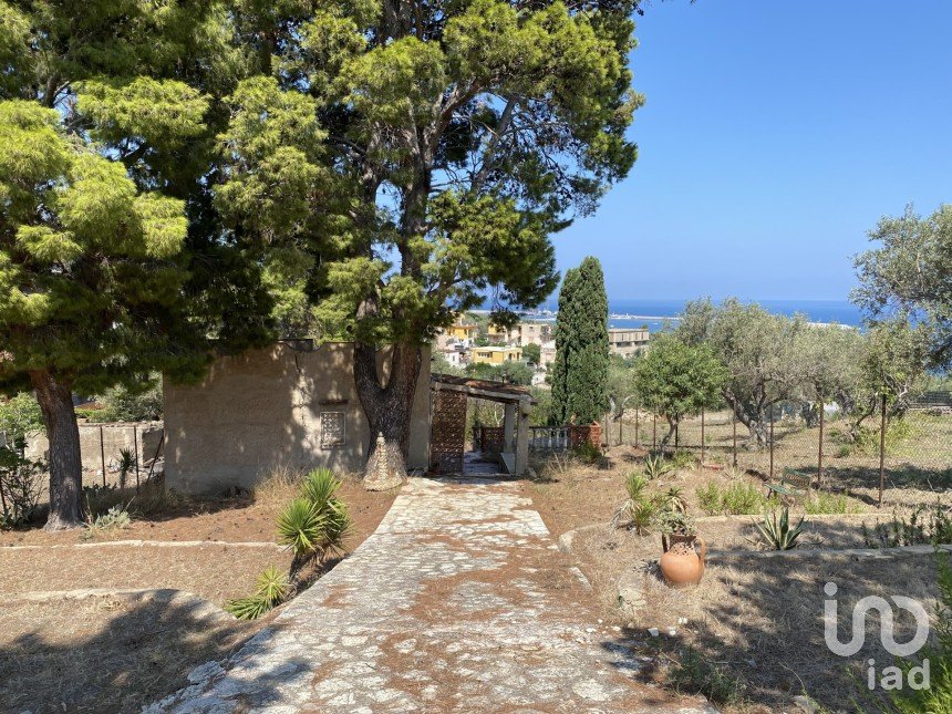 Villa 1 locale di 23 m² in Termini Imerese (90018)