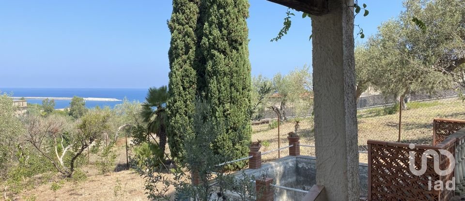 Villa 1 locale di 23 m² in Termini Imerese (90018)