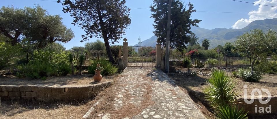 Farm 1 room of 23 m² in Termini Imerese (90018)