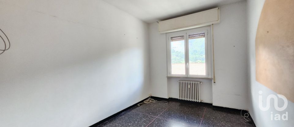 Appartamento 5 locali di 100 m² a Vado Ligure (17047)