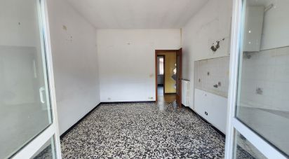 Appartamento 5 locali di 100 m² a Vado Ligure (17047)