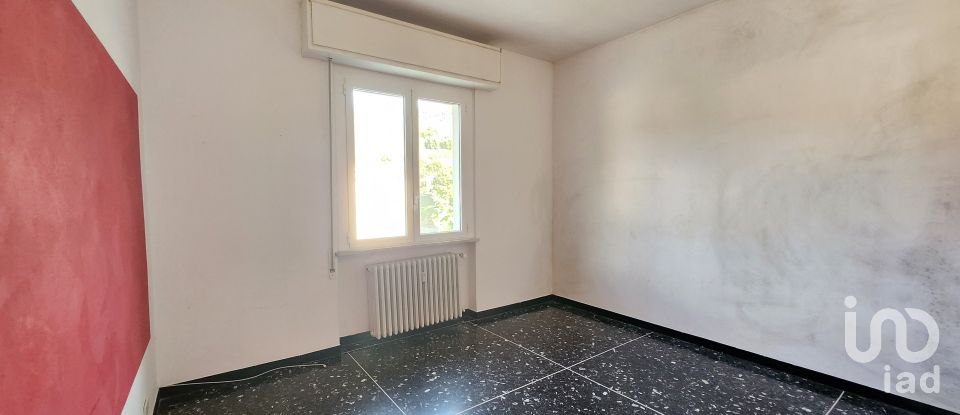 Appartamento 5 locali di 100 m² a Vado Ligure (17047)