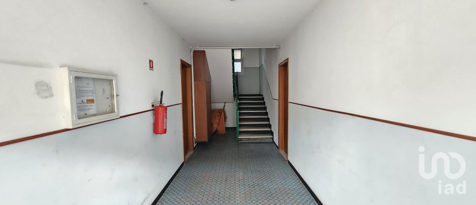 Appartamento 5 locali di 100 m² a Vado Ligure (17047)