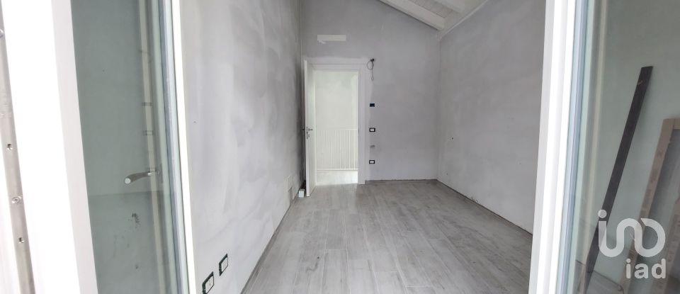 Villa 7 locali di 130 m² in Castelnovo ne' Monti (42035)