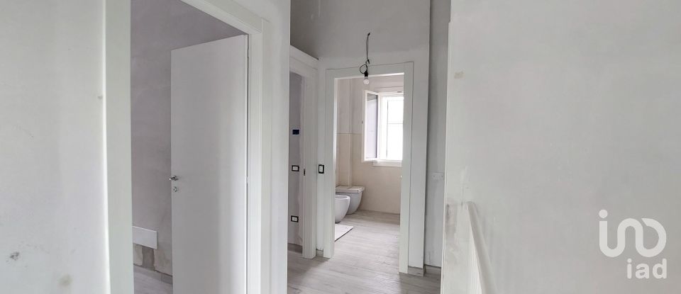 Villa 7 locali di 130 m² in Castelnovo ne' Monti (42035)