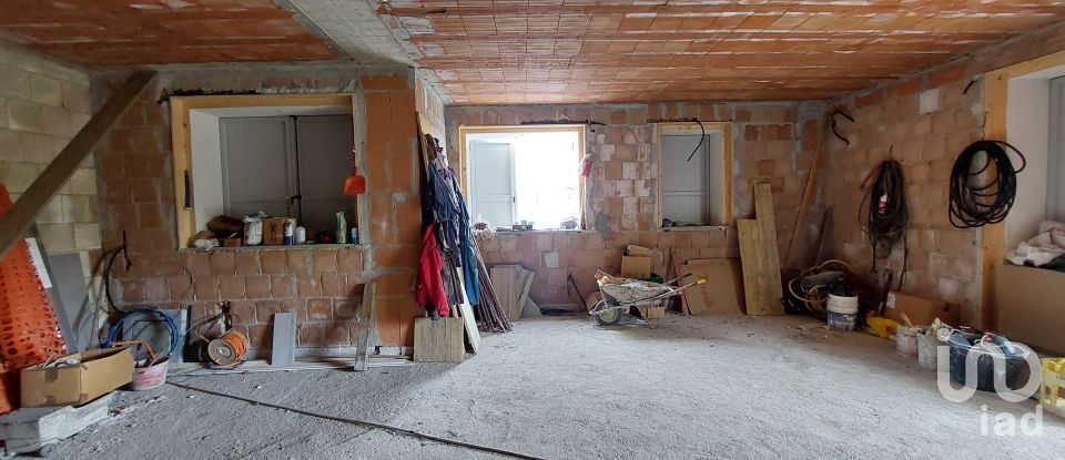 Villa 11 locali di 220 m² in Castelnovo ne' Monti (42035)