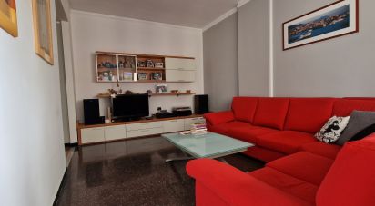 Palazzo / Stabile 6 locali di 94 m² a Genova (16142)