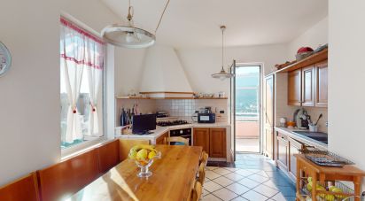 Loft 14 rooms of 250 m² in Arenzano (16011)