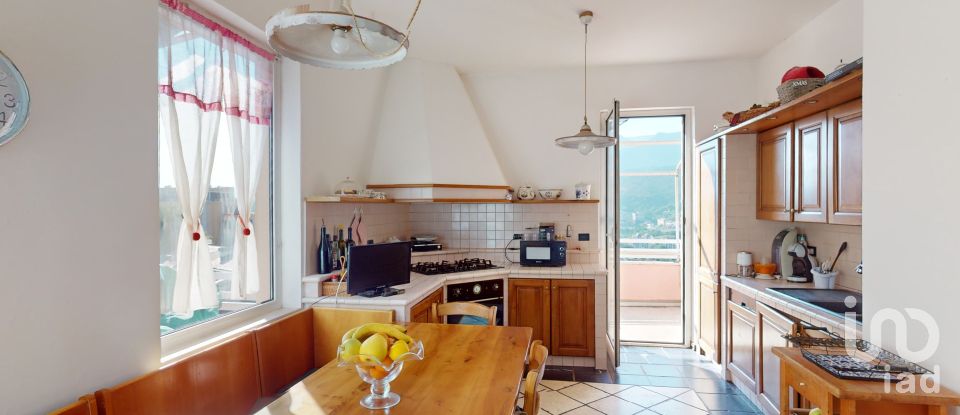 Loft 14 rooms of 250 m² in Arenzano (16011)