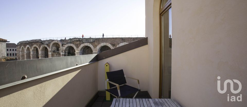 Three-room apartment of 69 m² in Verona (37121)