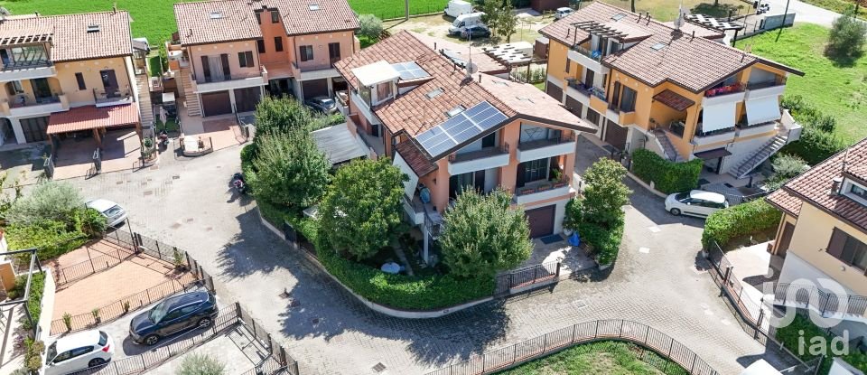 Bilocale di 97 m² a Rimini (47923)